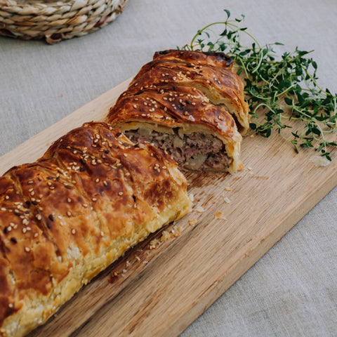 Sausage & Rosemary Plait 800g